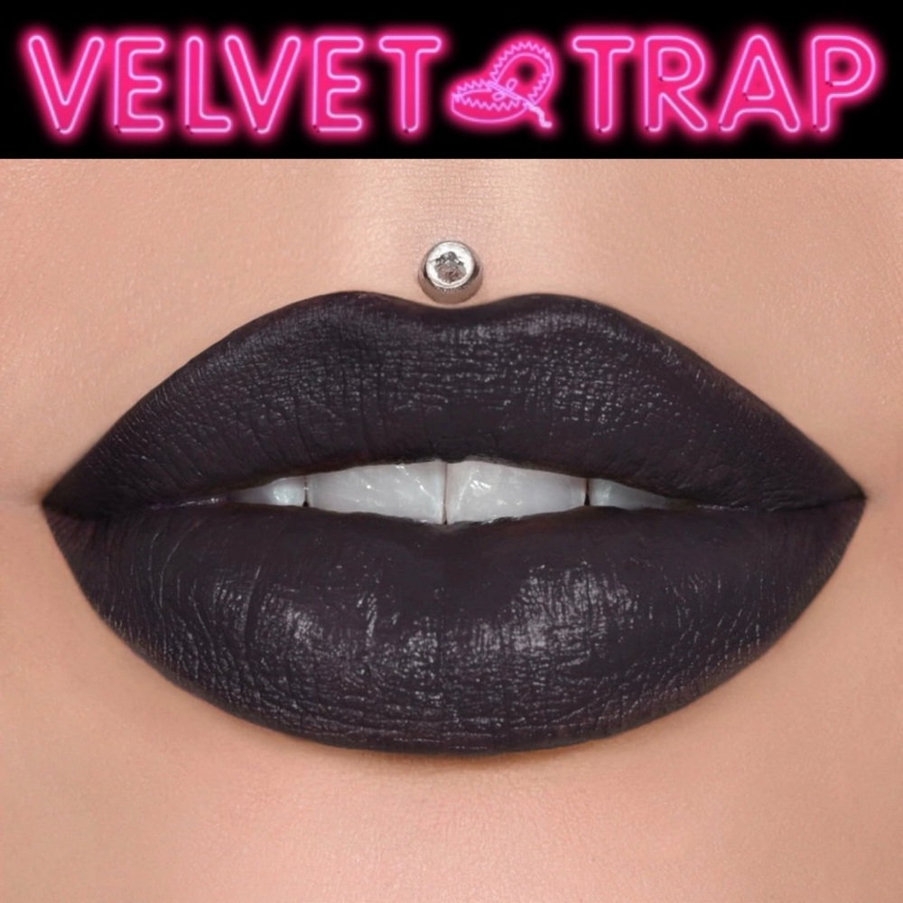 Jeffree Star | ‘Trench Coat’ Velvet Trap Lipstick NiB | Weirdo Collection L.E.